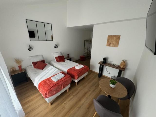 Bed and Breakfast Au Coeur De Montmedy Zimmer foto